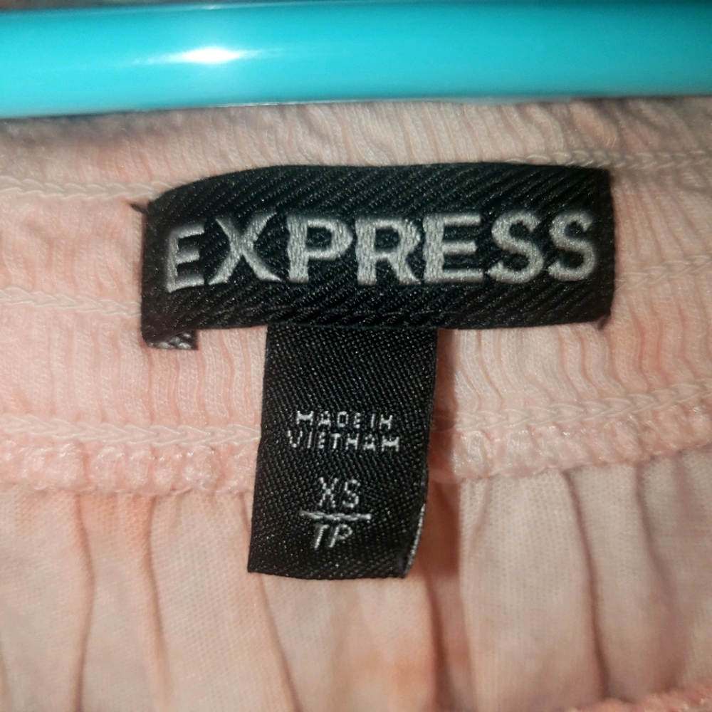 Express Top - Picture 3 of 3